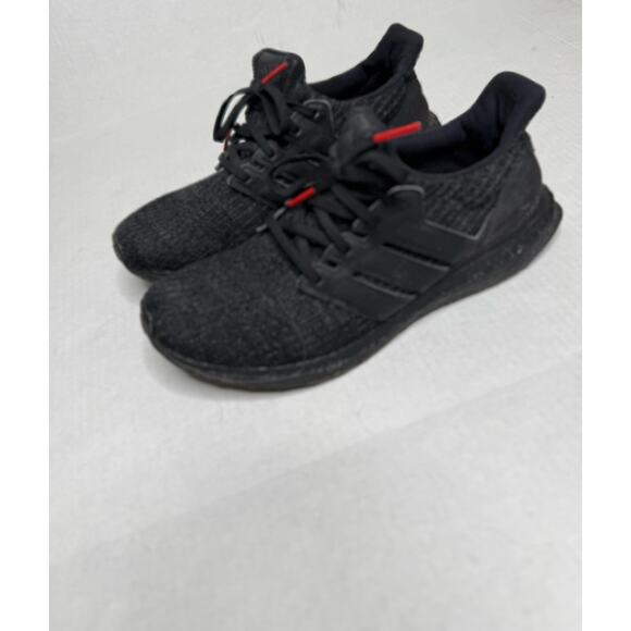 Adidas UltraBoost Black/Red Men’s Running Shoes – Size 9 - Picture 1 of 8